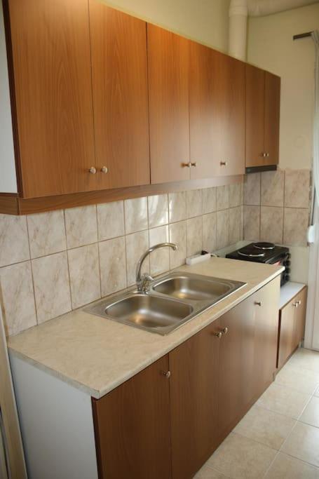 וולוס Kentavros Apartment מראה חיצוני תמונה